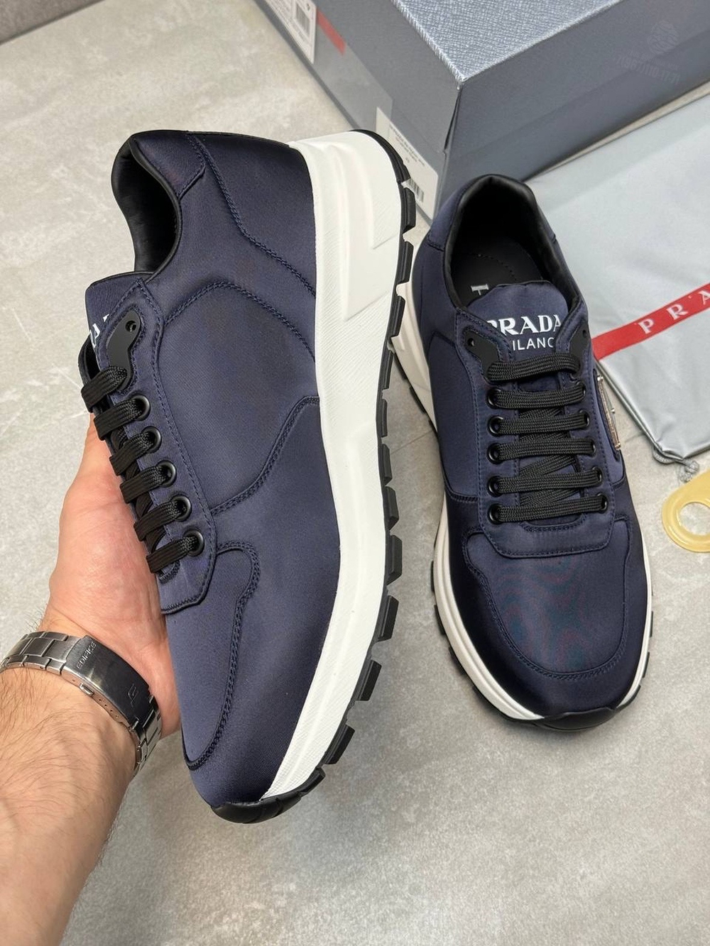 Кроссовки Prada