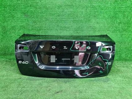 Крышка багажника Volvo S60 2 (2010-2018)