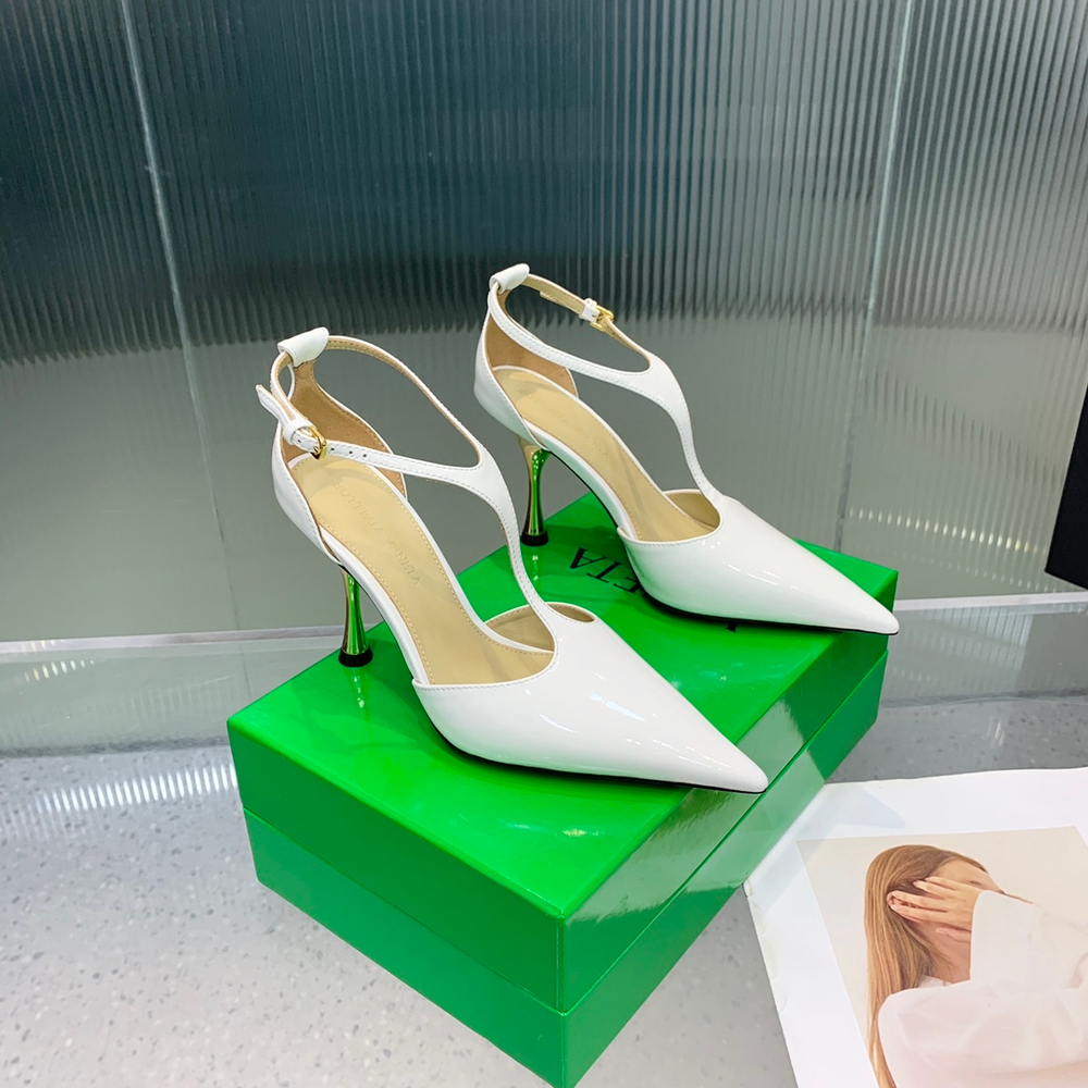 Bottega Veneta Rocket T-Bar Pump 9 cm