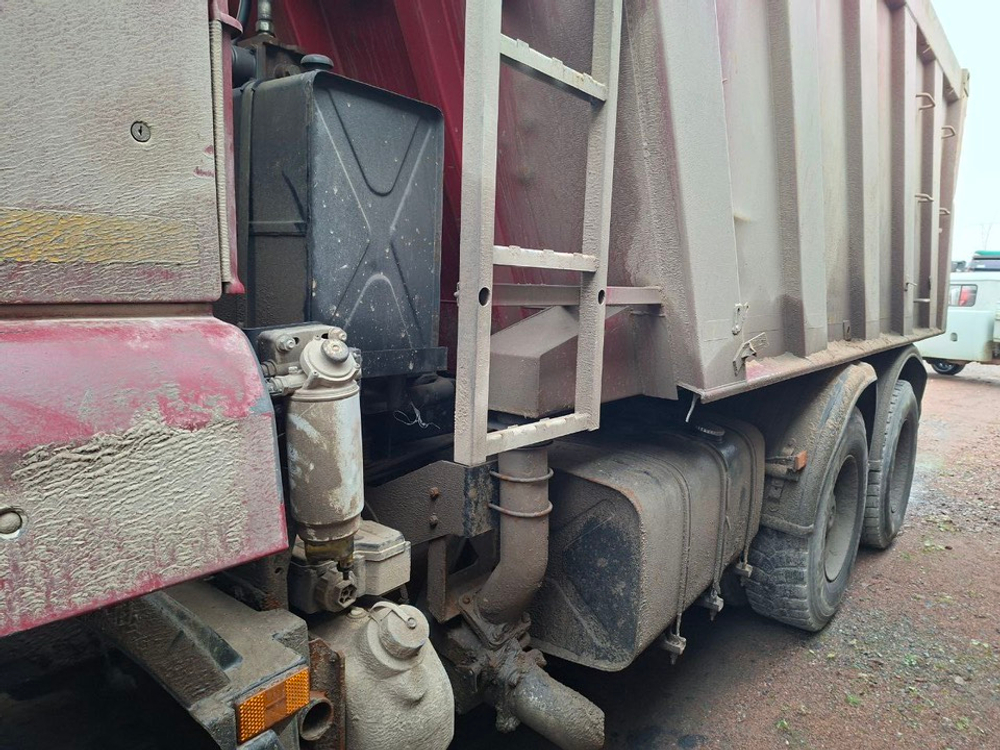 КамАЗ 6520 6x4 Самосвал 6520-7015-49(B5) (Дизельный, 8,9 л, 390 л.с., МТ)