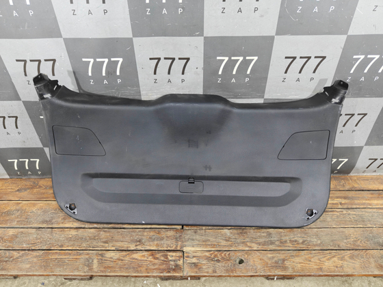 Обшивка крышки багажника Geely Coolray 19-нв Б/У Оригинал 6051010000