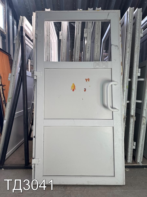 Дверь пластиковая входная Б/У 2040(в) x 1040(ш)