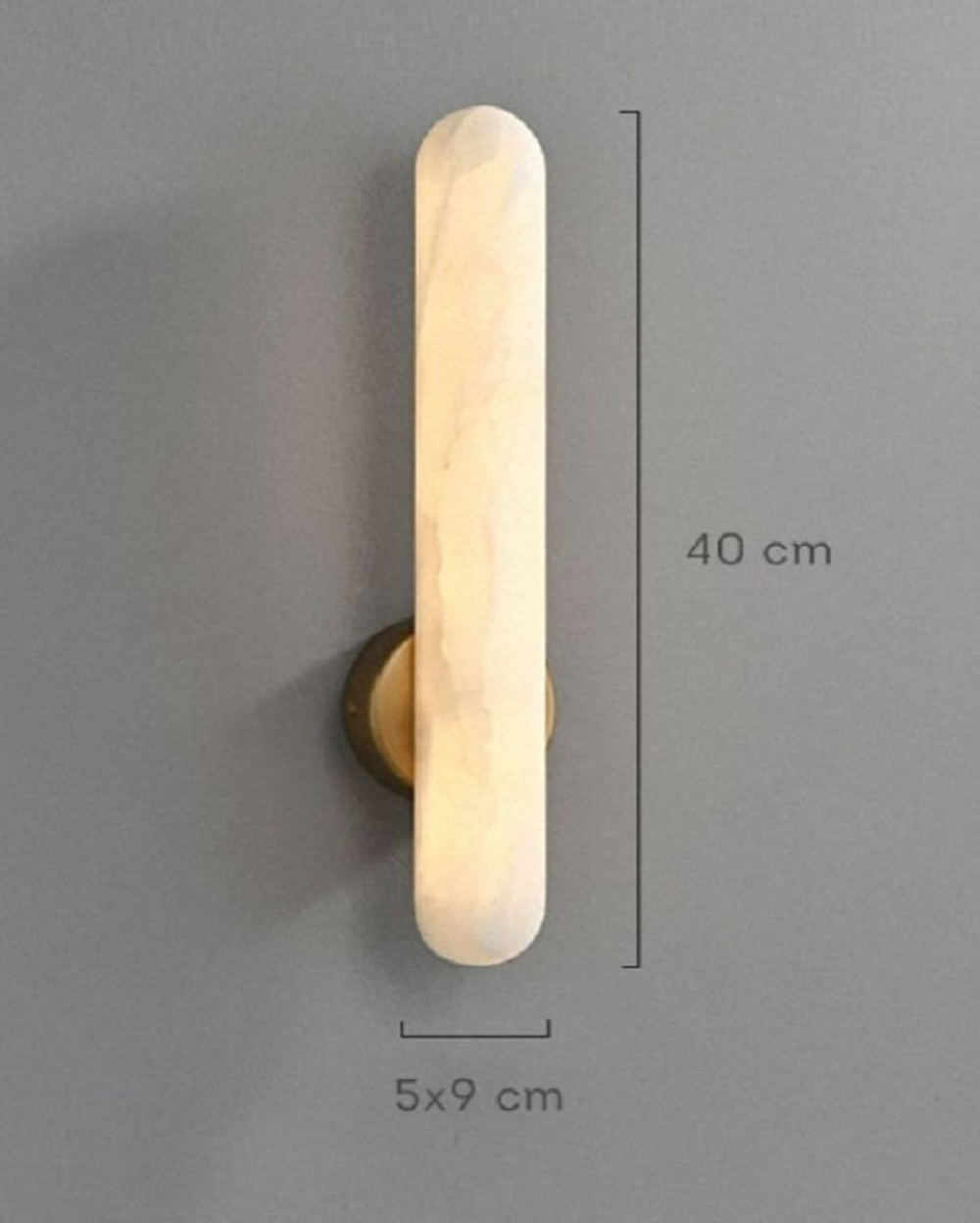 Настенное бра с эффектом натурального камня