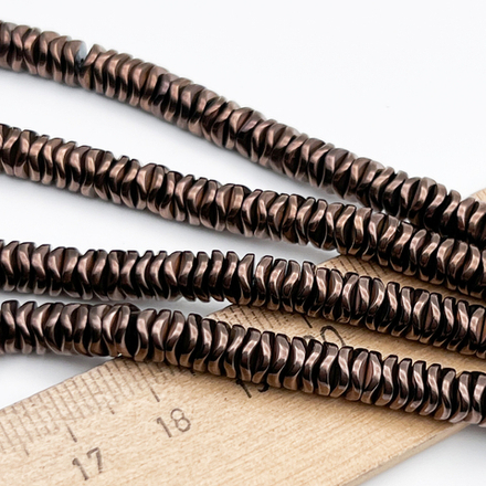 Гематит Рондель бусины (имитация), цвет коричневый, размер около 2*5,8 мм, цена за отрезок 9-9,5 см (1/4 нити)