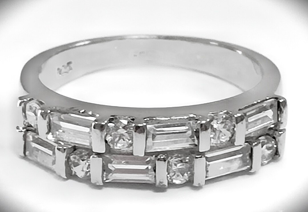 Ювелирное кольцо Эстерелла