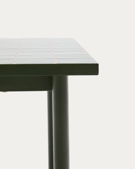Уличный стол Maurina из оцинкованной стали зелёного цвета с зелёной керамическо плиткой 223 x 101 см