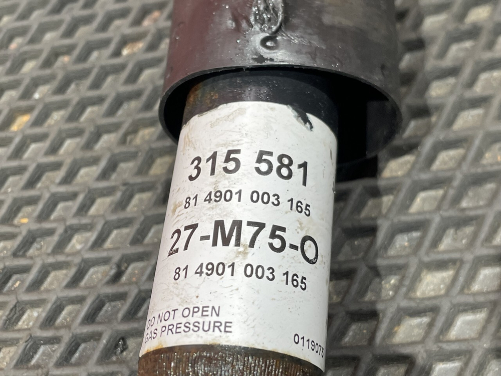 Амортизатор кабины