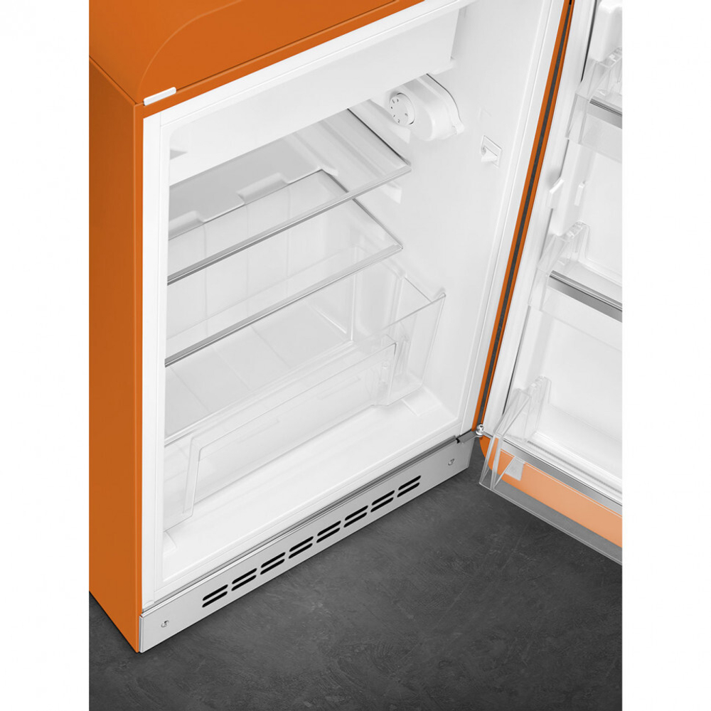 Отдельностоящий однодверный холодильник Smeg FAB10ROR6