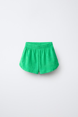 ZARA КОМПЛЕКТ ИЗ ПОЛО И ШОРТОВ ИЗ МАХРОВОЙ ТКАНИ, ЗЕЛЕНЫЙ