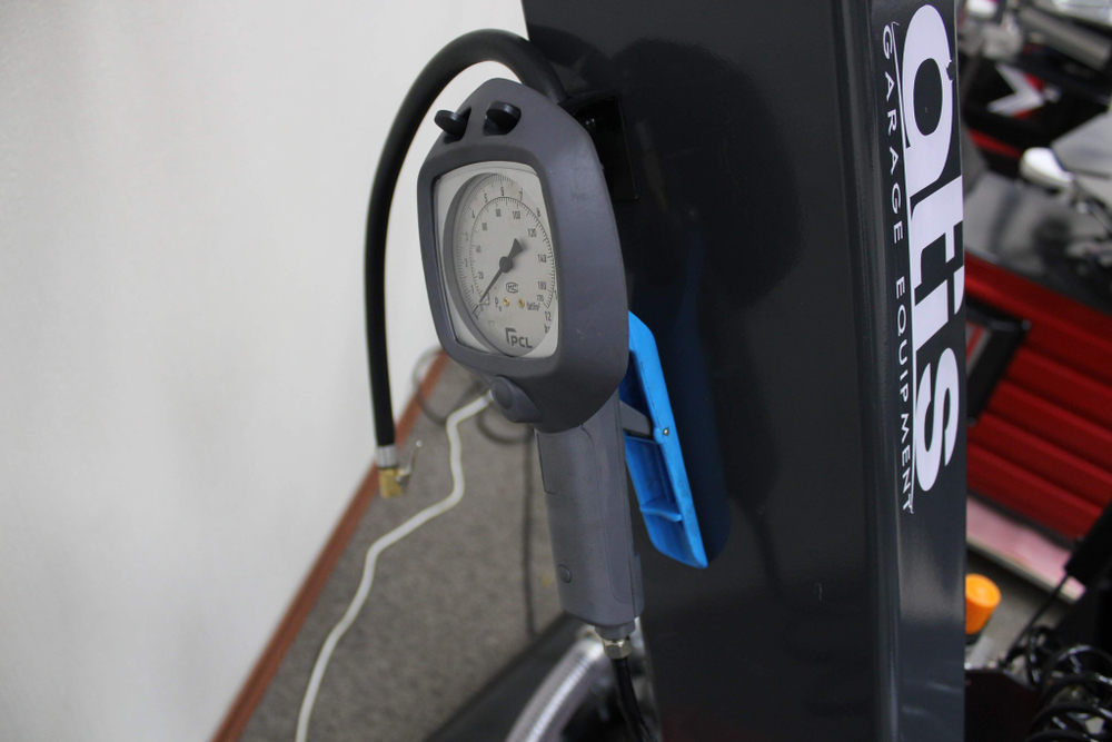 TCA26L Шиномонтажный автоматический станок