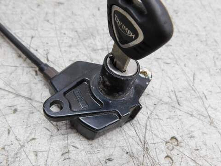 замки комплект Triumph Speed Triple SMTTE5865R