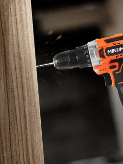 Дрель-шуруповерт аккумуляторная MINUMX M-812A2, 12В 28Нм, 2xLi-ion, ЗУ