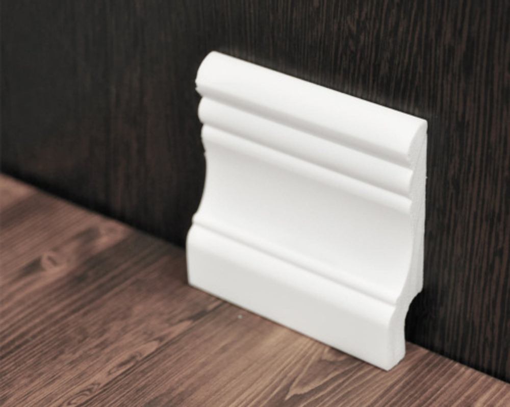 Плинтус W009R