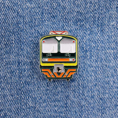 Значок электропоезд ЭД4М зелёный с жёлтым