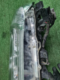 Битая Фара левая Toyota Land Cruiser 200 15-21 LED