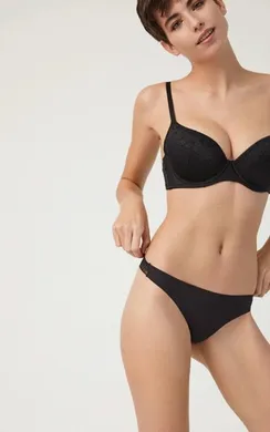 19673 Трусы стринги