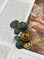 Пуговицы бронзовый металл с голубой (синей) эмалью и квадратными деталями