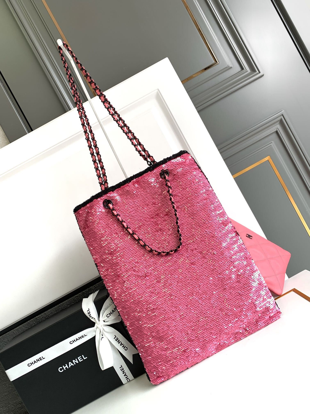 Chanel Shopping Bag 39 cm