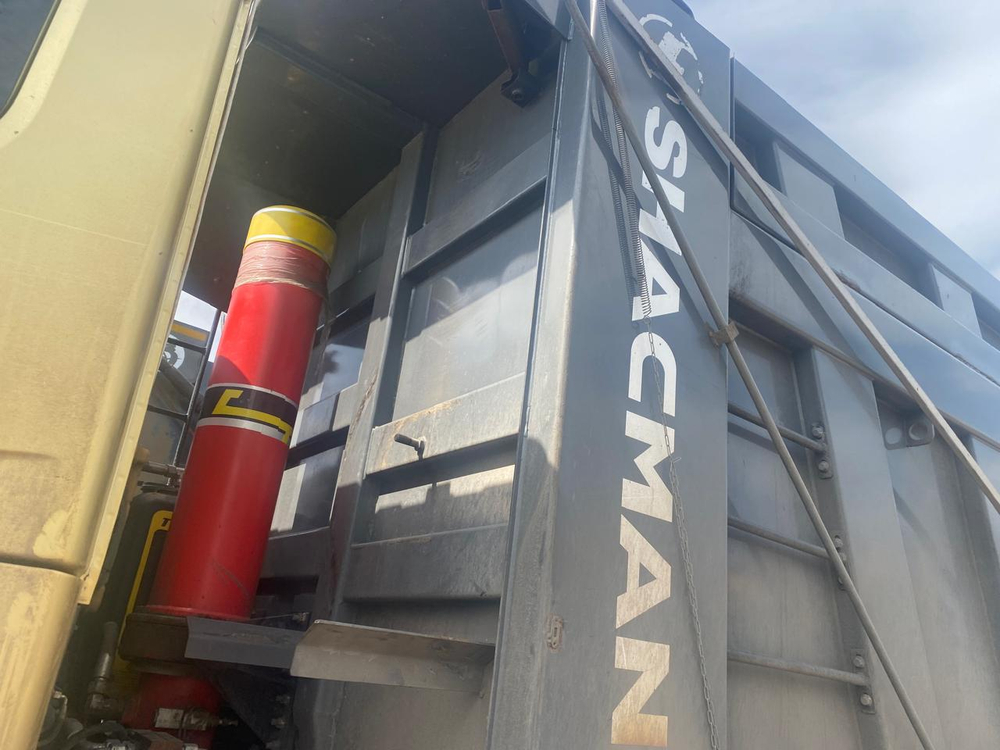 Shacman (Shaanxi) SX* 8x4 Самосвал SX331863366 (Дизельный, 12,5 л, 551 л.с., МТ)