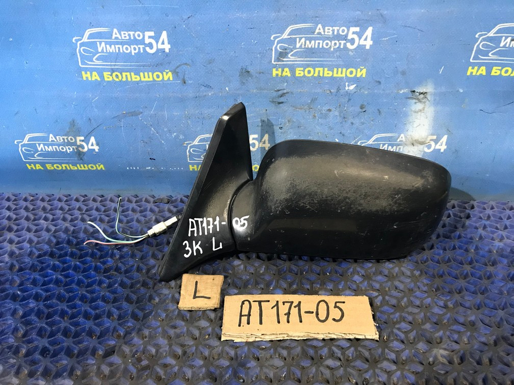 Зеркало левое TOYOTA CARINA 1990