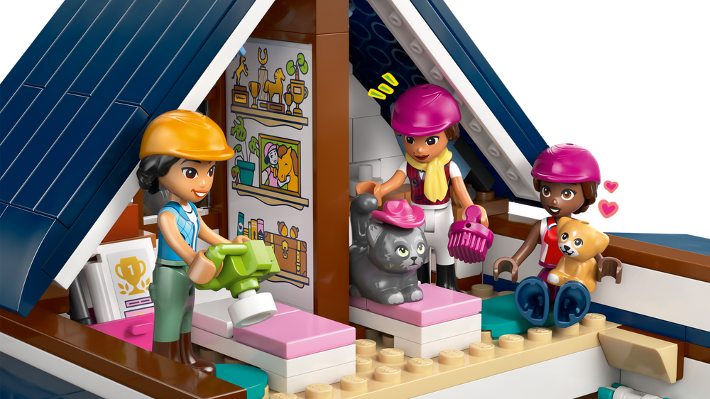 Конструктор Лего Френдс Академия верховой езды 42688 | LEGO Friends | конюшня и школа верховой езды 735 деталей 7+