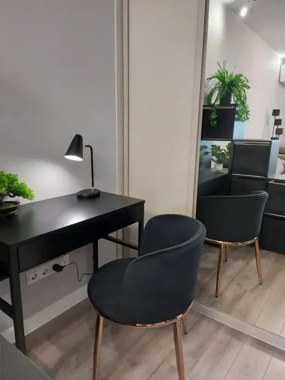 Стул Cooper черный велюр с золотыми ножками