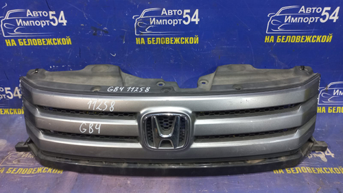 Решетка радиатора Honda FREED SPIKE 2010-2011