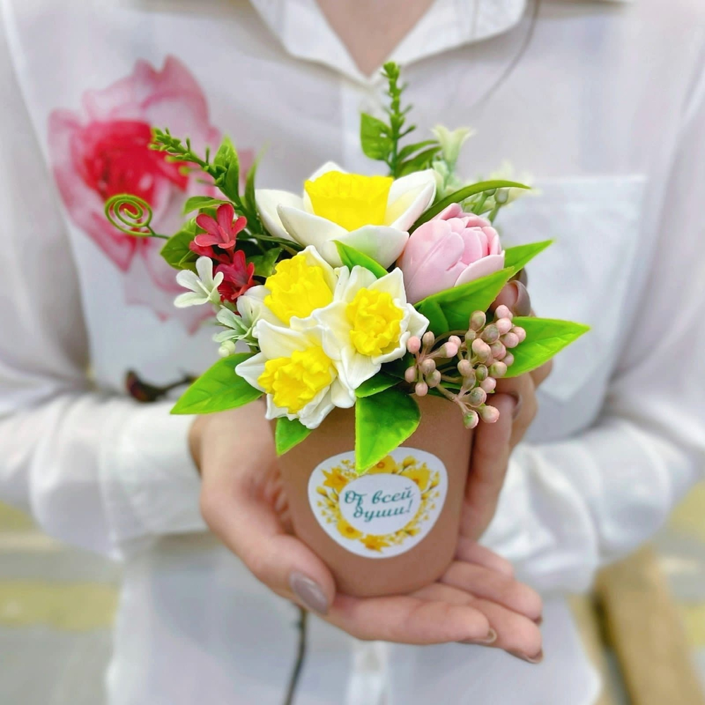 Мини-букет из мыла "Весна крафт роуз"