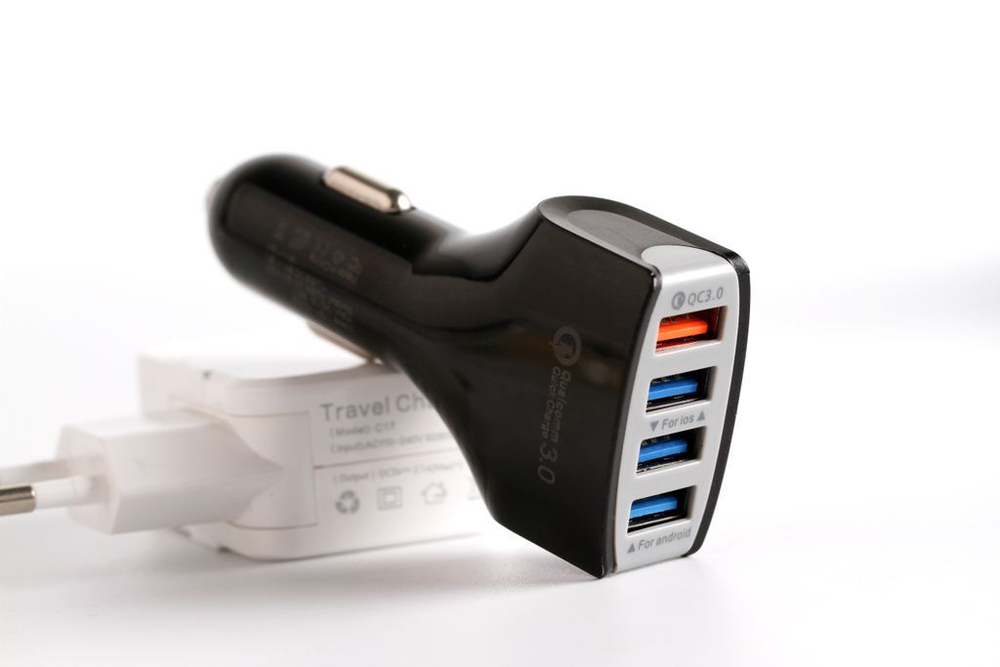 Автомобильное зарядное устройство APPACS AP01007 4USB QC3.0
