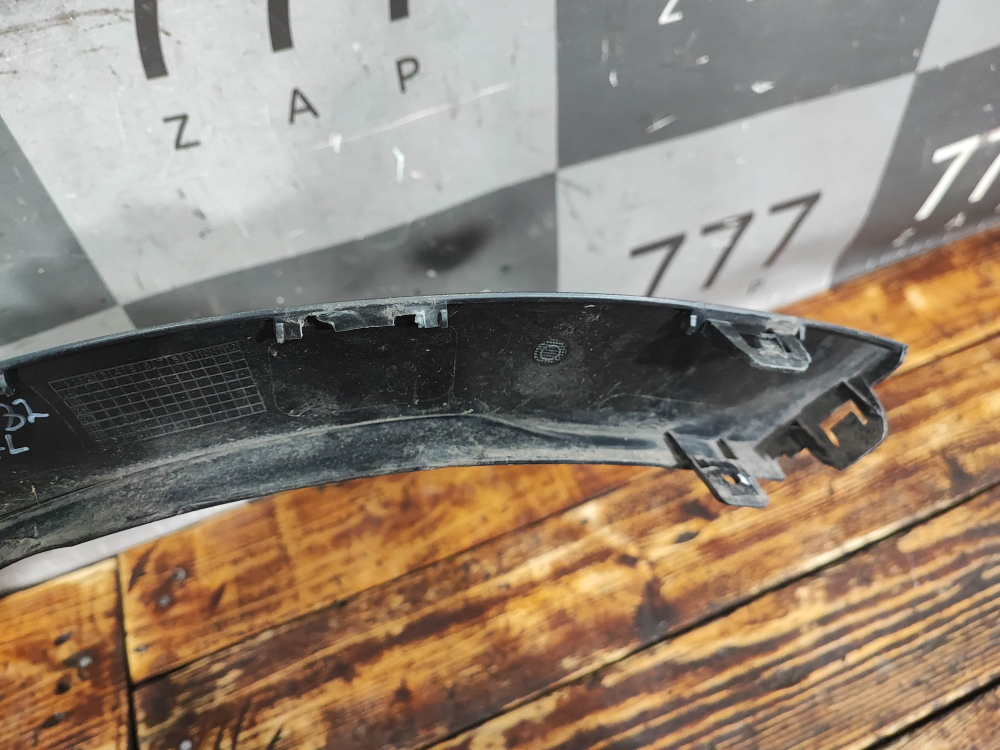 Накладка крыла заднего правого Chery Tiggo 7L 24-нв Б/У Оригинал 609004153AA