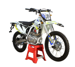 Мотоцикл кроссовый эндуро AVANTIS FX 250 LUX (PR250/172FMM-5, ВОЗД.ОХЛ.) ПТС