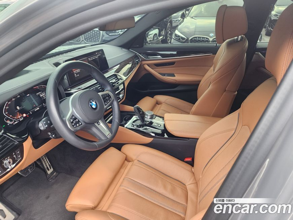 BMW 5 Series (G30) 520i M Sports (05.2021)
