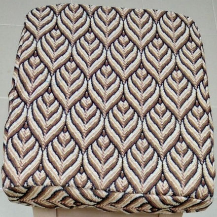 Чехол гобеленовый для табурета "ДВ.", дизайн: 110/1, размер 32*32см, Россия.