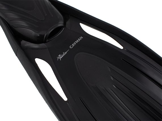 Ласты Marlin Cayman Black с закрытой пяткой