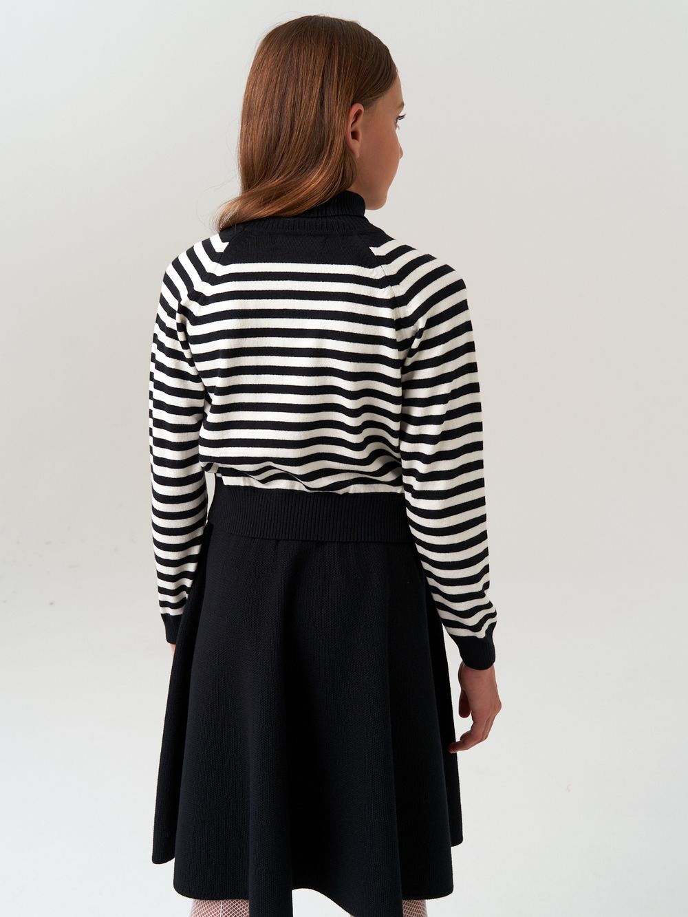 Водолазка для девочки в школу AT1042 черный-молочный