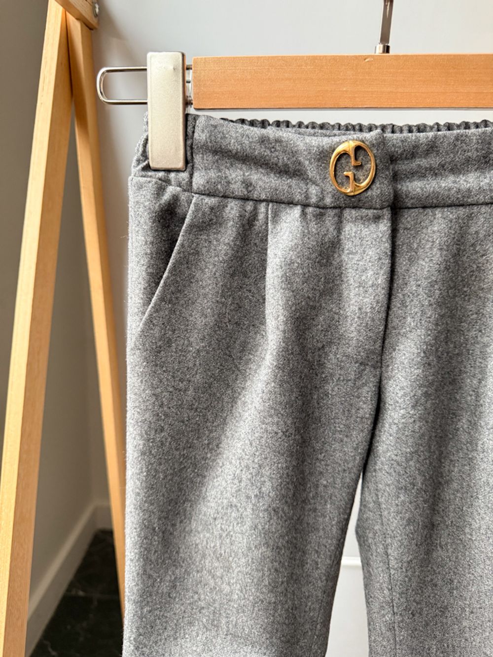 Шерстяные брюки Gucci, 104