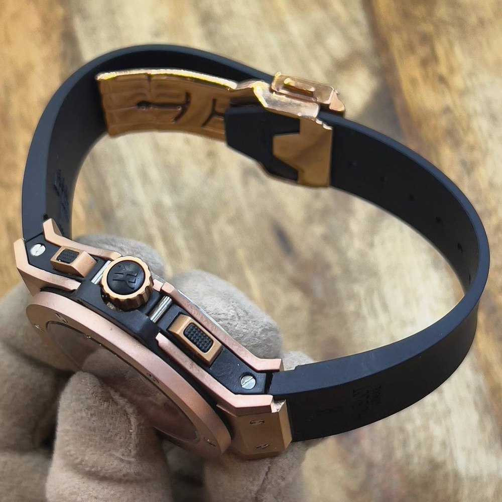 Часы Hublot