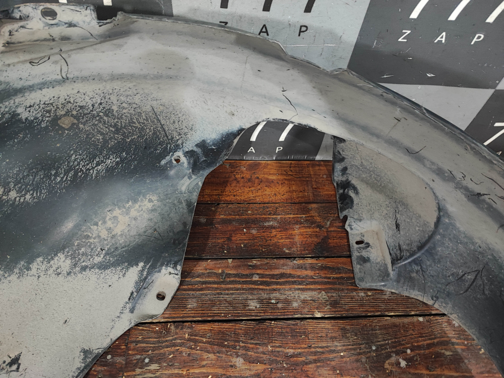 Подкрылок передний левый Volkswagen Polo 5 Sedan 10-20 Б/У Оригинал 6RU809961