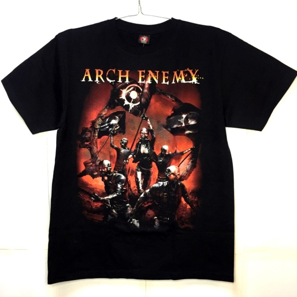 Футболка тайланд Arch Enemy в противогазах с флагом (XS)