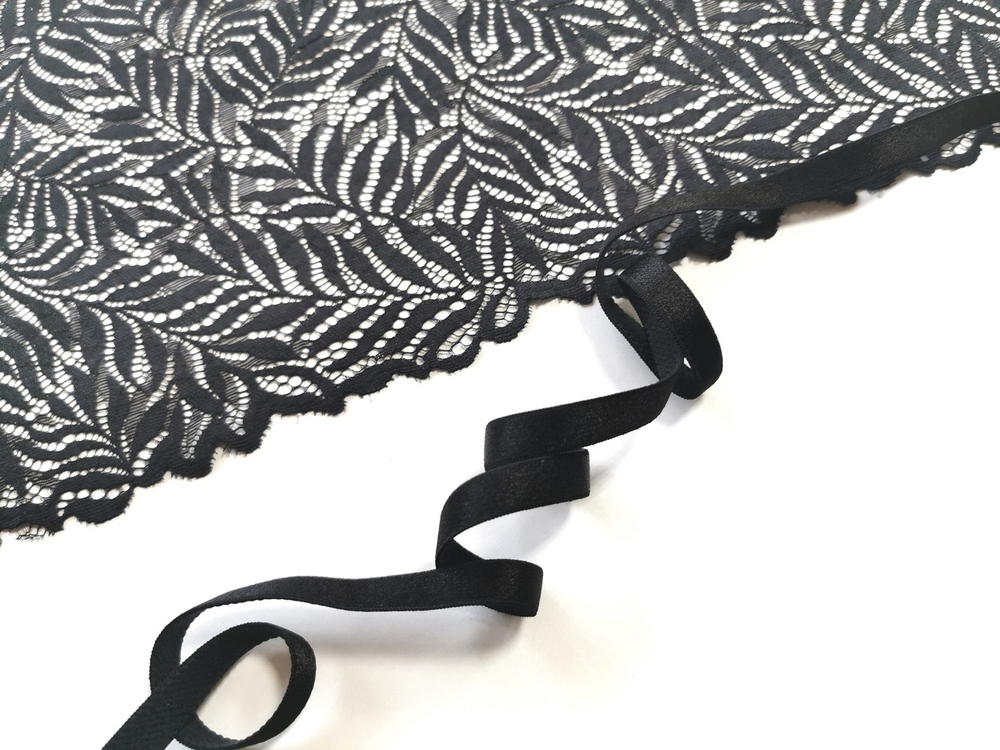 Бретелечная резинка без фестонов, 10 мм, черная с блеском, (Арт: BR740/10-170), м