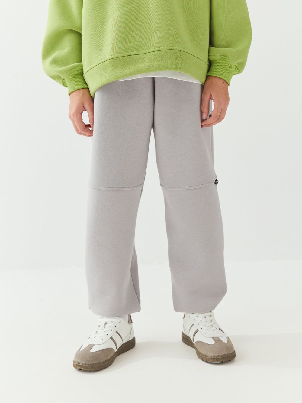 Джоггеры оверсайз "Пепел" с карманами утепленные 7+