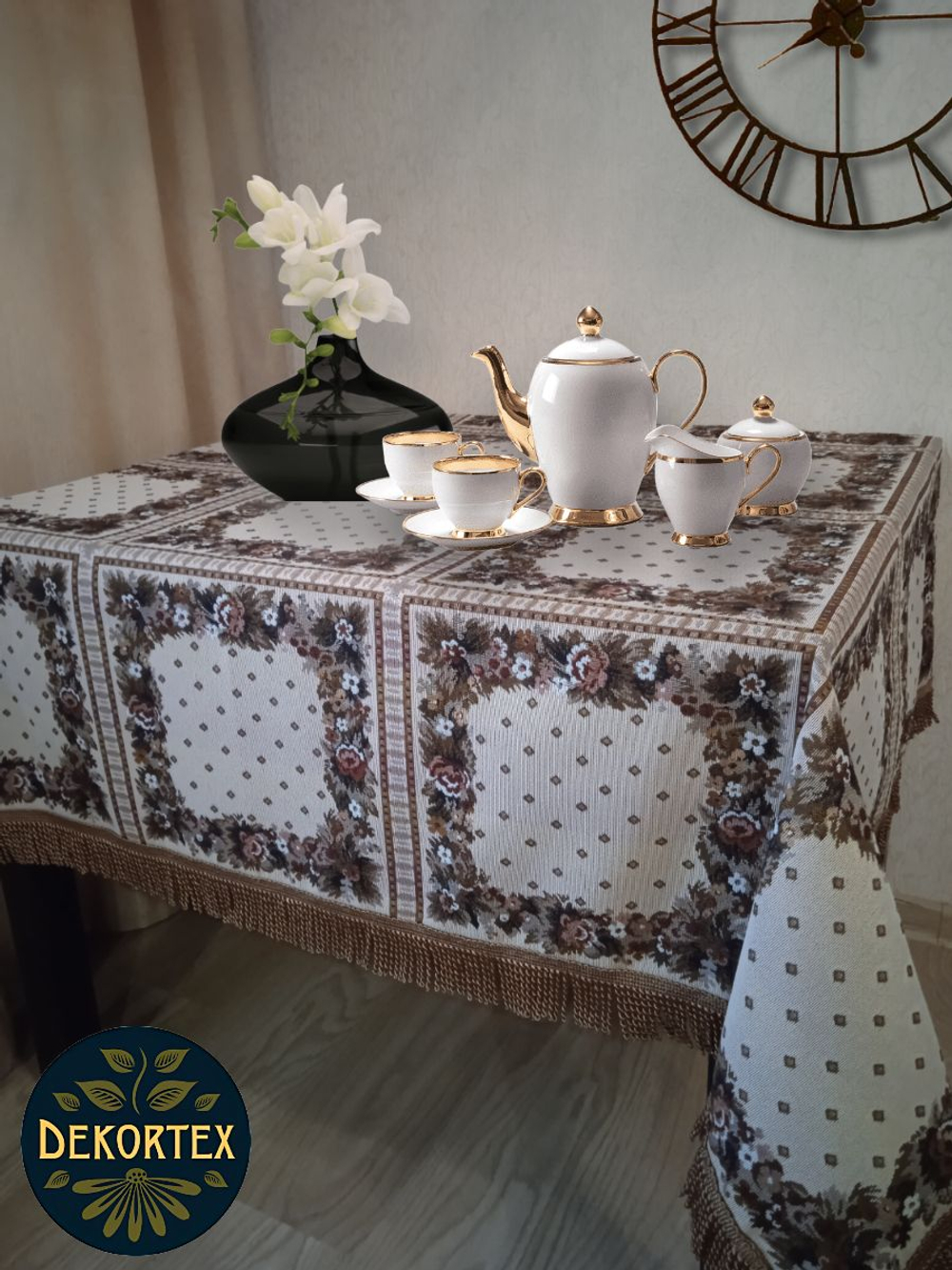 Гобеленовый набор Веночек (скатерть 163х163см + салфетка 32х32см 6шт)