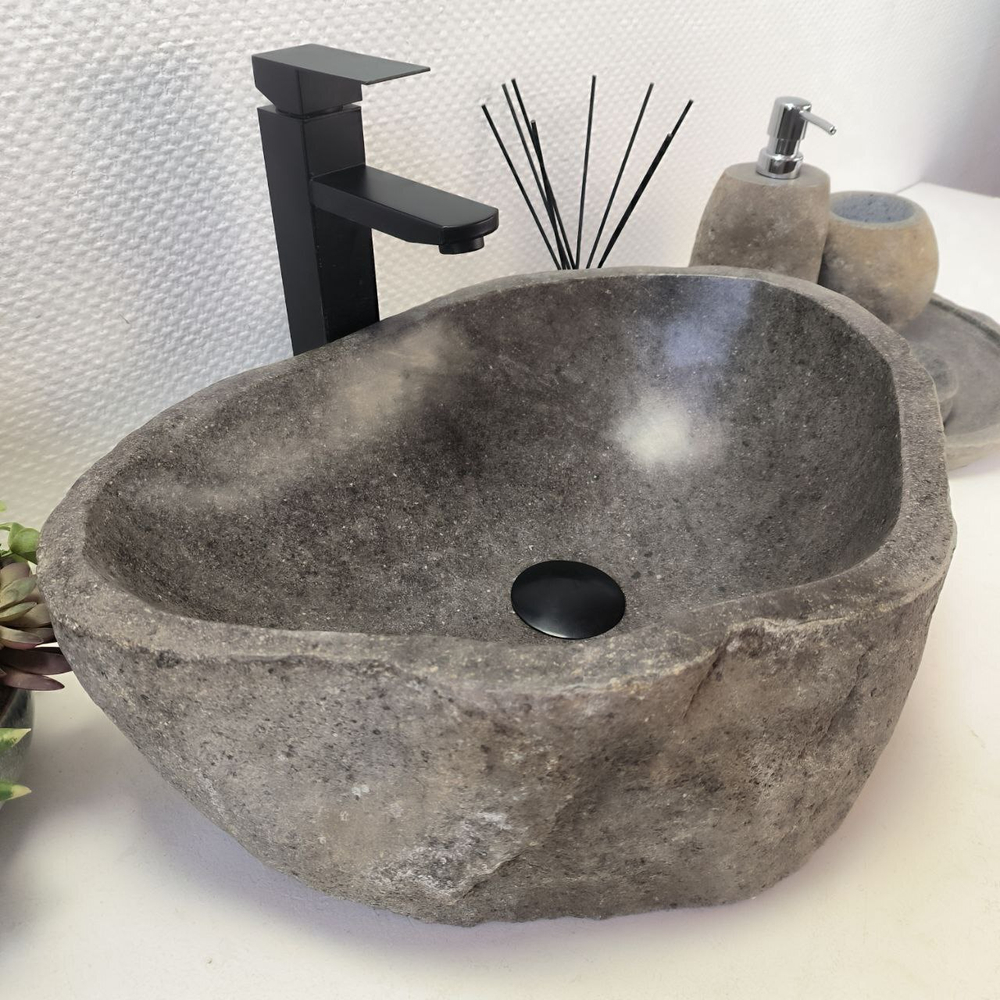 Раковина из речного камня RS-63467 (49*36*15) 0122