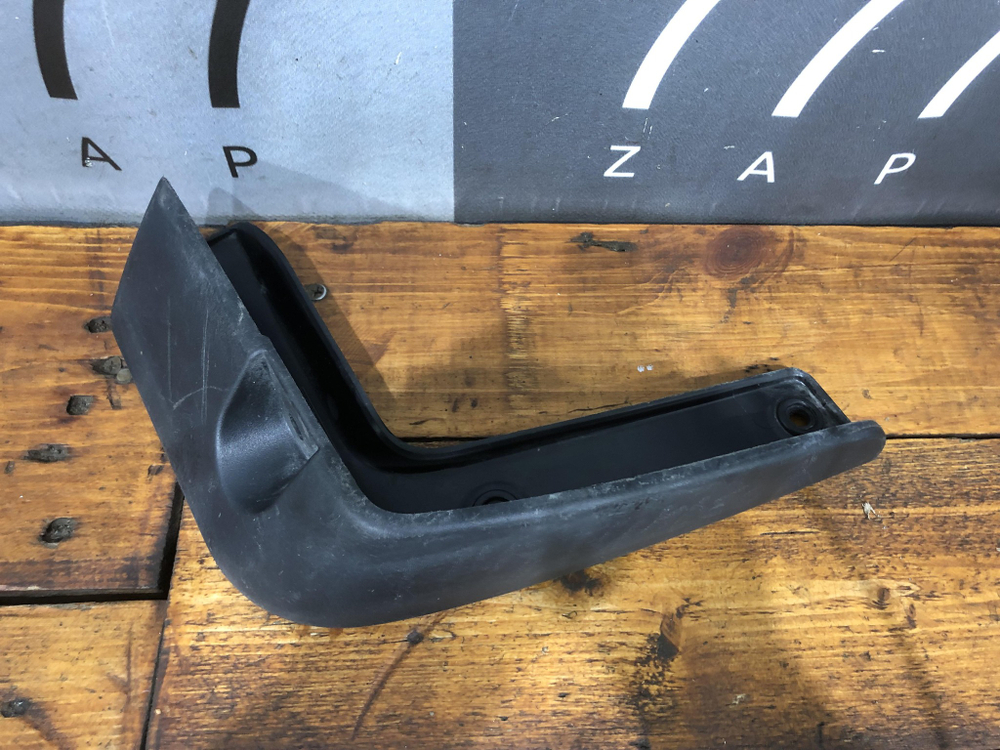 Брызговик задний правый Kia Rio 4 (FB) 17-20 Б/У Оригинал 86842H0000