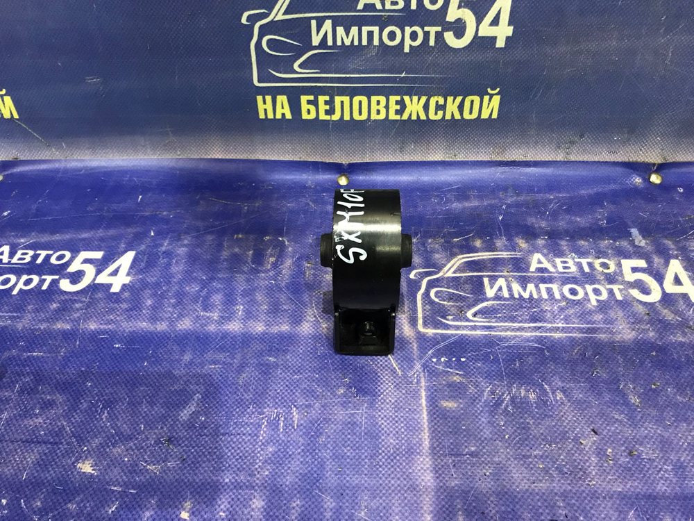 Подушка двигателя TOYOTA IPSUM 1996-2001