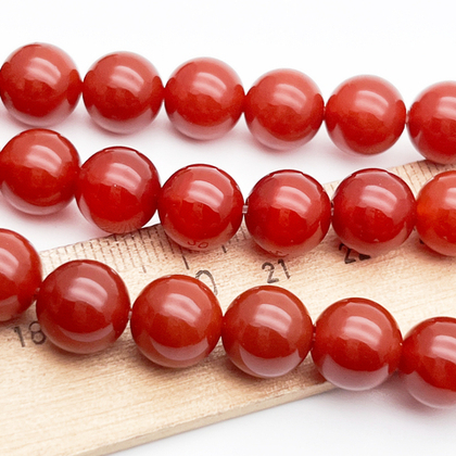 Сердолик бусины (тонирован), диаметр около 10-10,2 мм, цена за набор 9 бусин (1/4 нити)