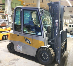 Погрузчик электро CHL 4,5 т 700 Ач 4 опоры