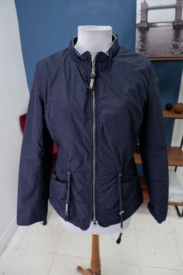 Куртка ComStil демисезонная 46 размер