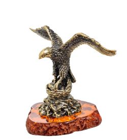 Народные промыслы AM-1472 Фигурка «Орел на гнезде» (латунь, янтарь)
