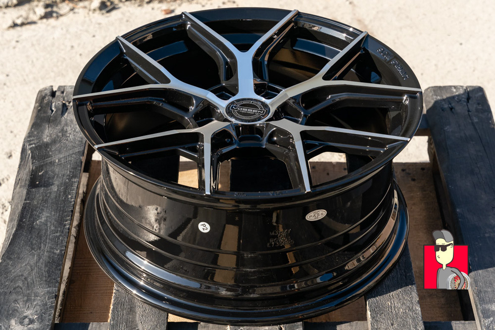 Комплект дисков Vossen HF-5 17x7.5 et35 4x100